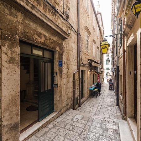 Relaxing Apartment Paulina With Balcony Dubrovnik Exterior photo